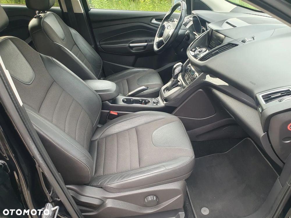 Ford Kuga 2.0 TDCi 4x4 Titanium - 7