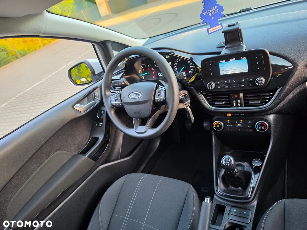 Ford Fiesta 1.1 COOL&CONNECT - 12