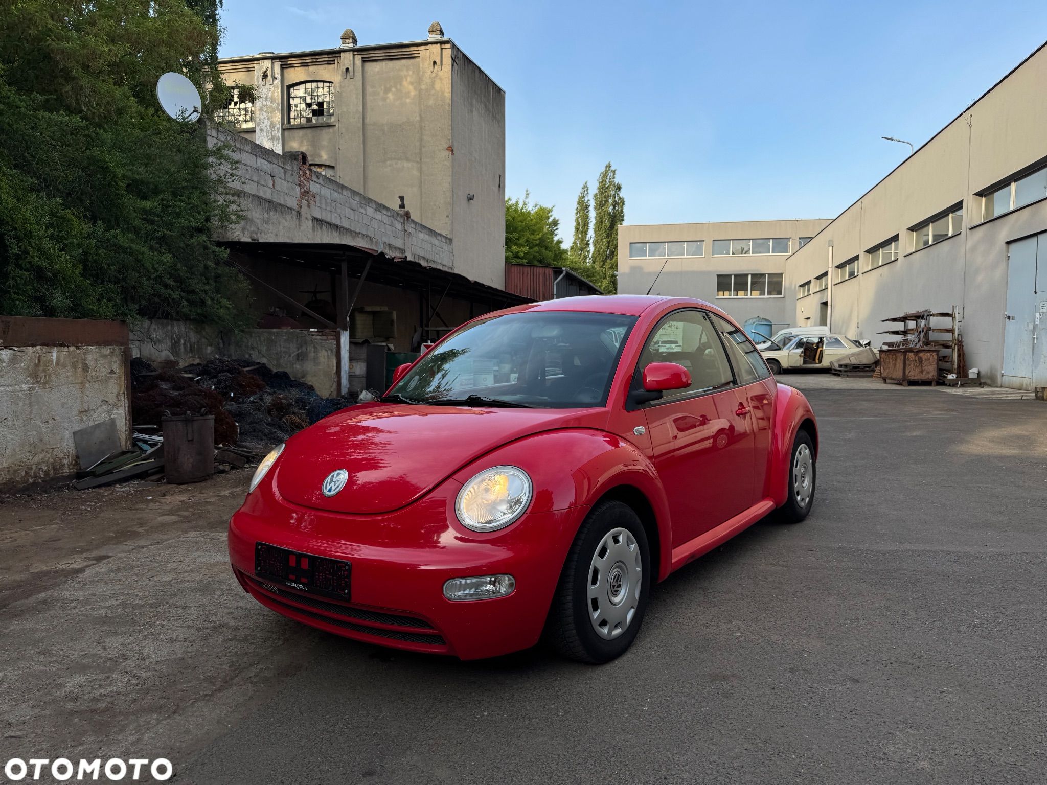 Volkswagen New Beetle 2.0 - 1