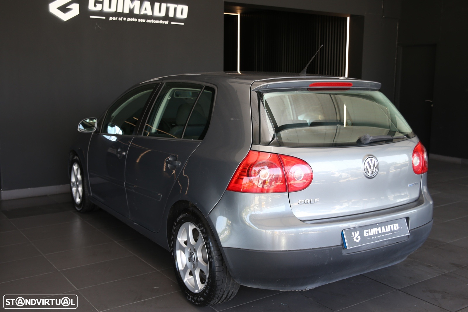 VW Golf 1.9 TDi BlueM. Confortline - 7