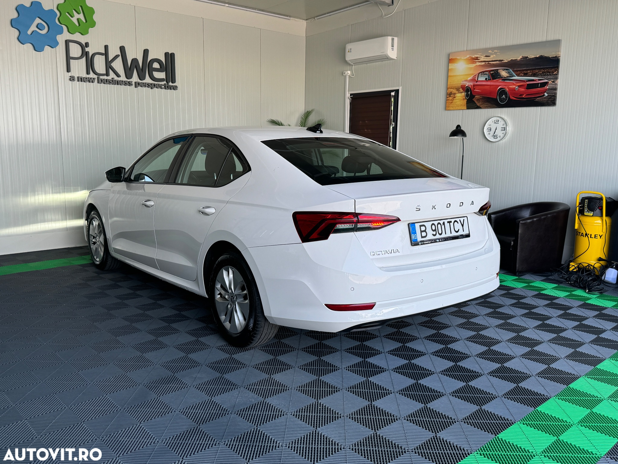 Skoda Octavia 2.0 TDI DSG Ambition - 5