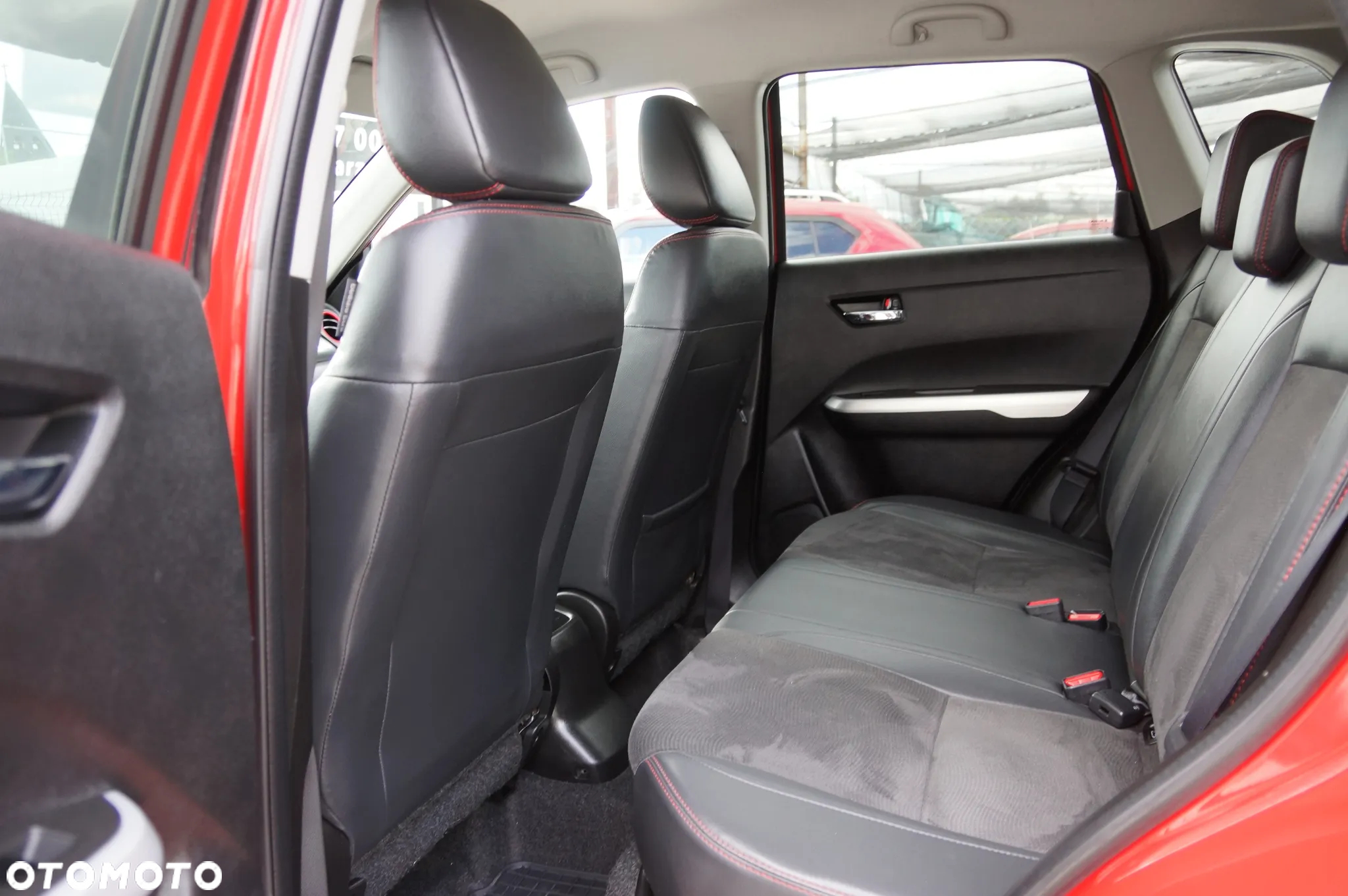 Suzuki Vitara 1.4 Boosterjet Premium 4WD - 30