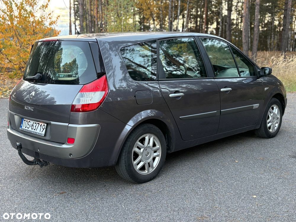 Renault Grand Scenic 2.0 16V Luxe Privilege - 4