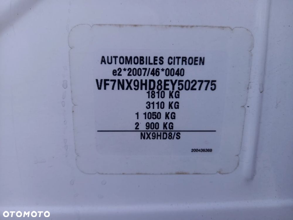 Citroën DS4 HDi 115 SoChic - 32