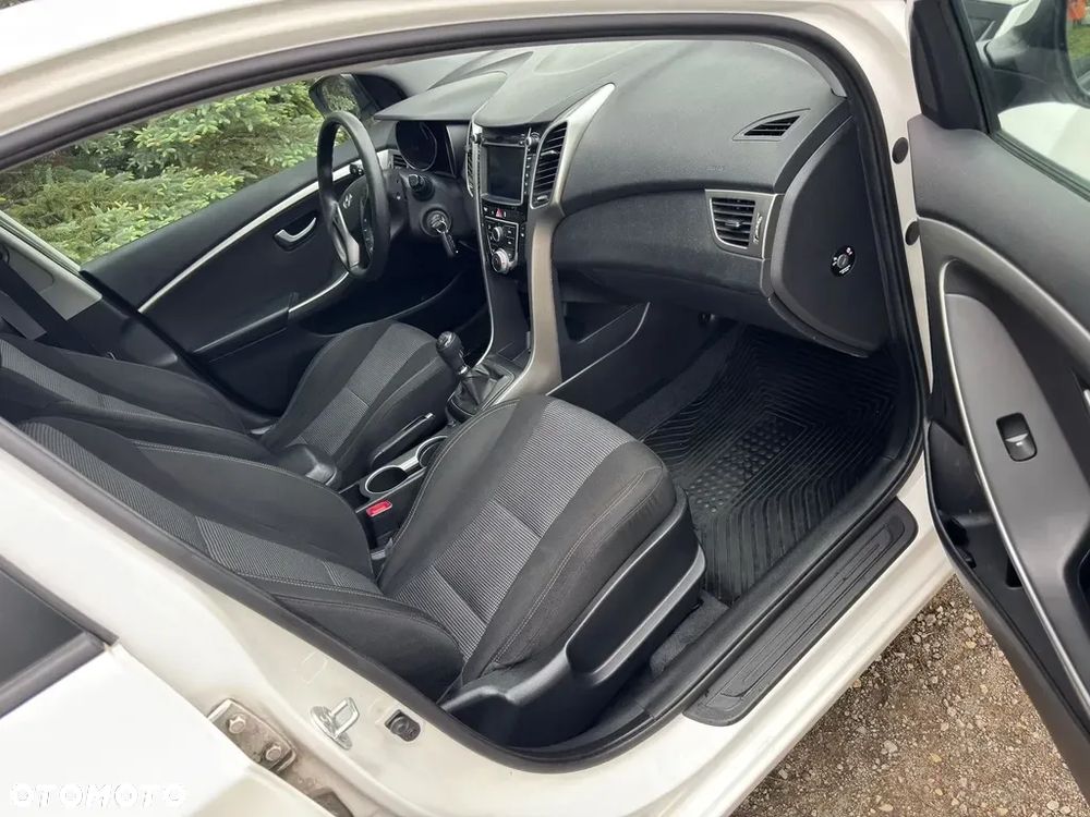 Hyundai i30 - 9