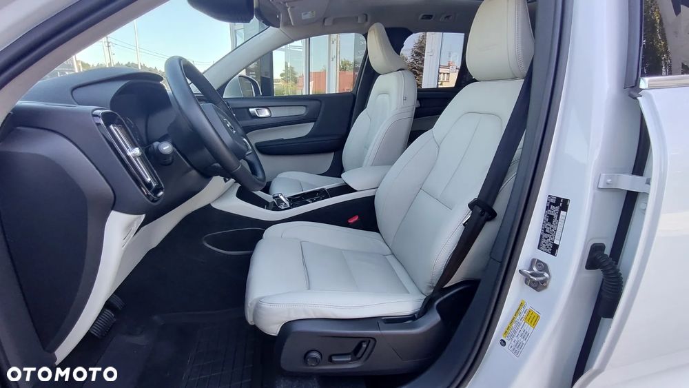 Volvo XC 40 T5 AWD Inscription - 12