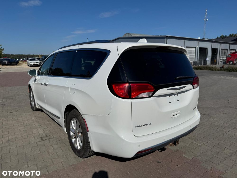 Chrysler Pacifica