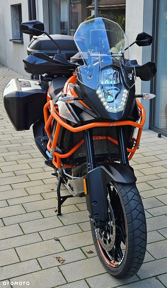 KTM Adventure - 4