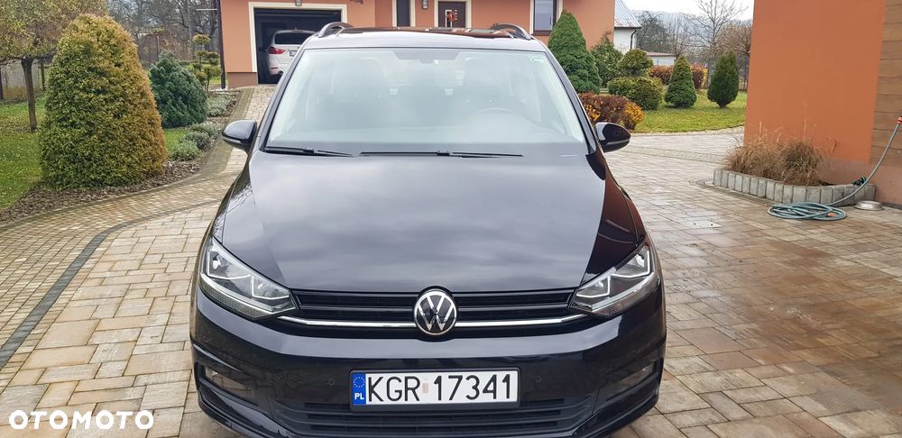 Volkswagen Touran - 5