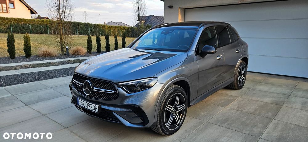 Mercedes-Benz GLC 400 e 4Matic 9G-TRONIC AMG Line Advanced - 11