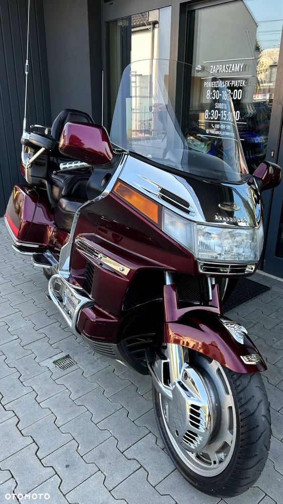 Honda GL - 12