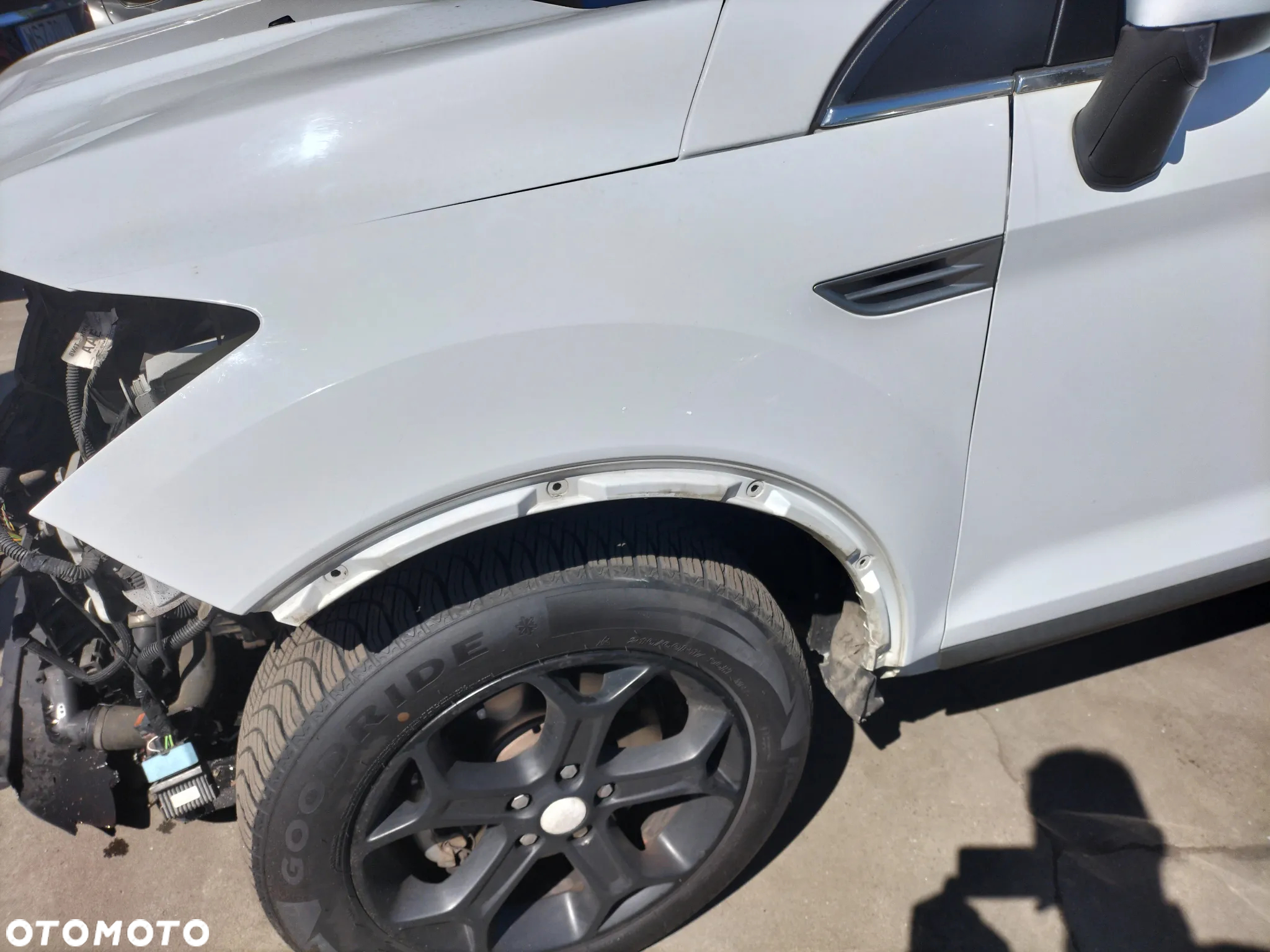 KOMPLET FELG Z OPONAMI 215/60r17 FORD KUGA I 2.0 TDCI 163KM 4X4 AUTOMAT KOD LAK. 58 FROZEN WHITE - 11