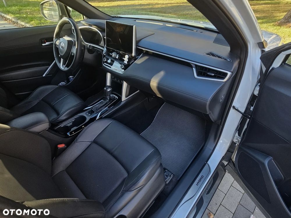 Toyota Corolla Cross 2.0 Hybrid Premiere Edition AWD - 12