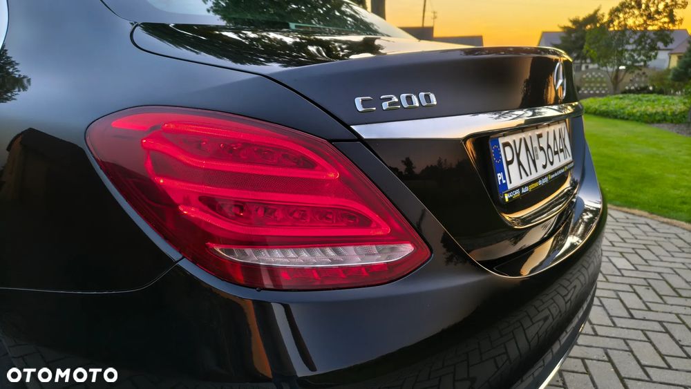 Mercedes-Benz Klasa C 200 7G-TRONIC Exclusive - 13