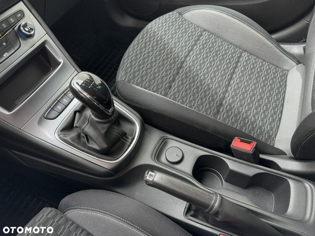 Opel Astra - 24