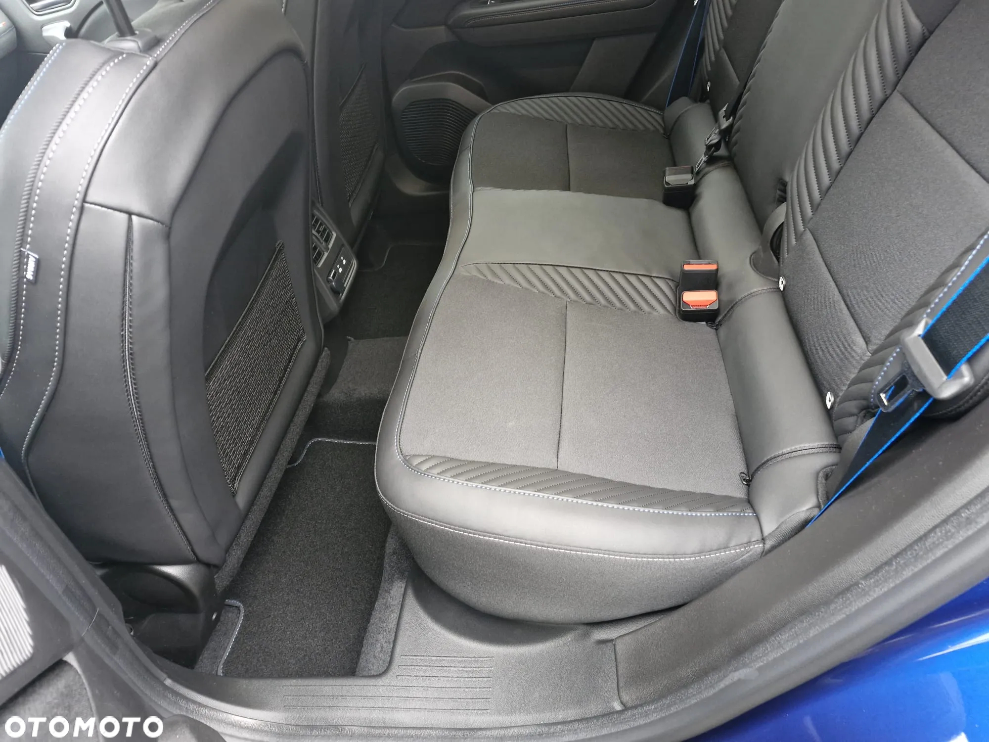 Renault Captur 1.6 E-TECH Full Hybrid 145 Esprit Alpine - 7