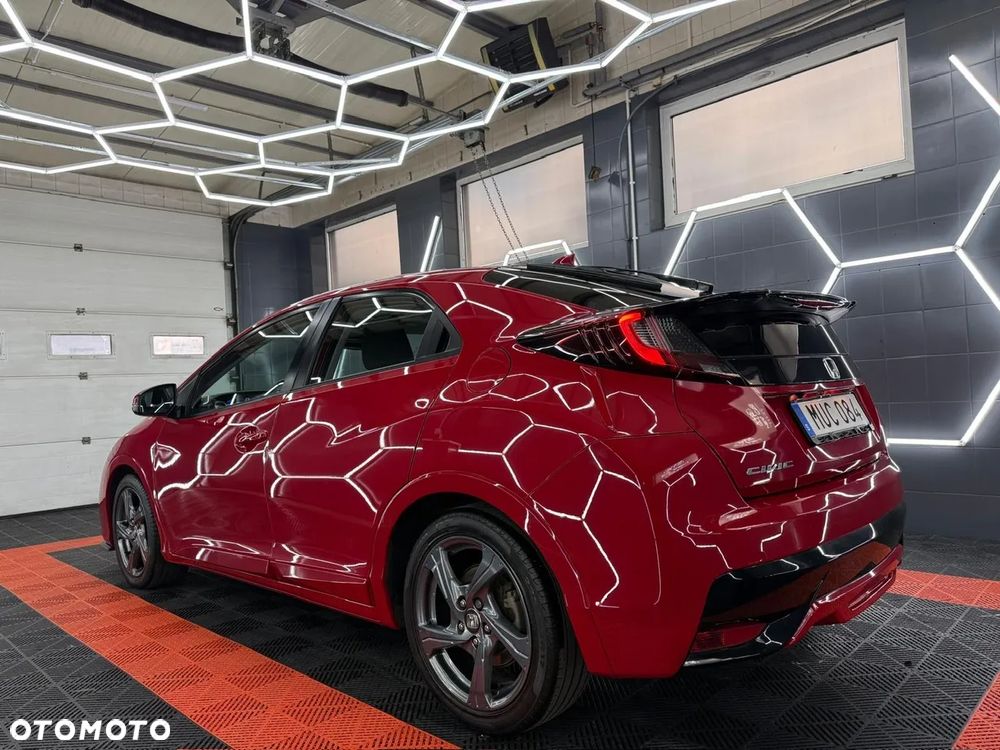 Honda Civic 1.4 i-VTEC Sport Black Edition - 9