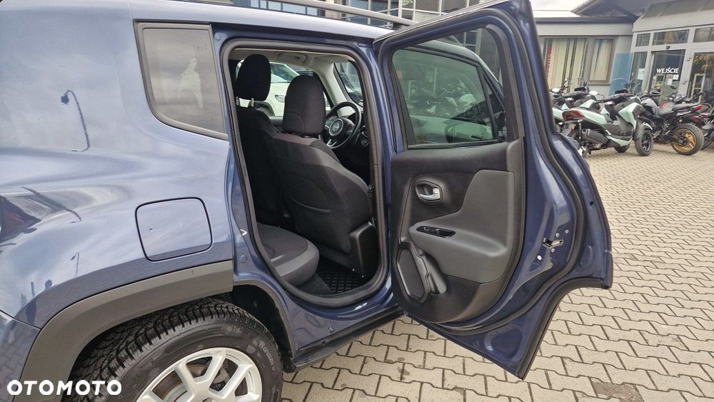 Jeep Renegade - 16