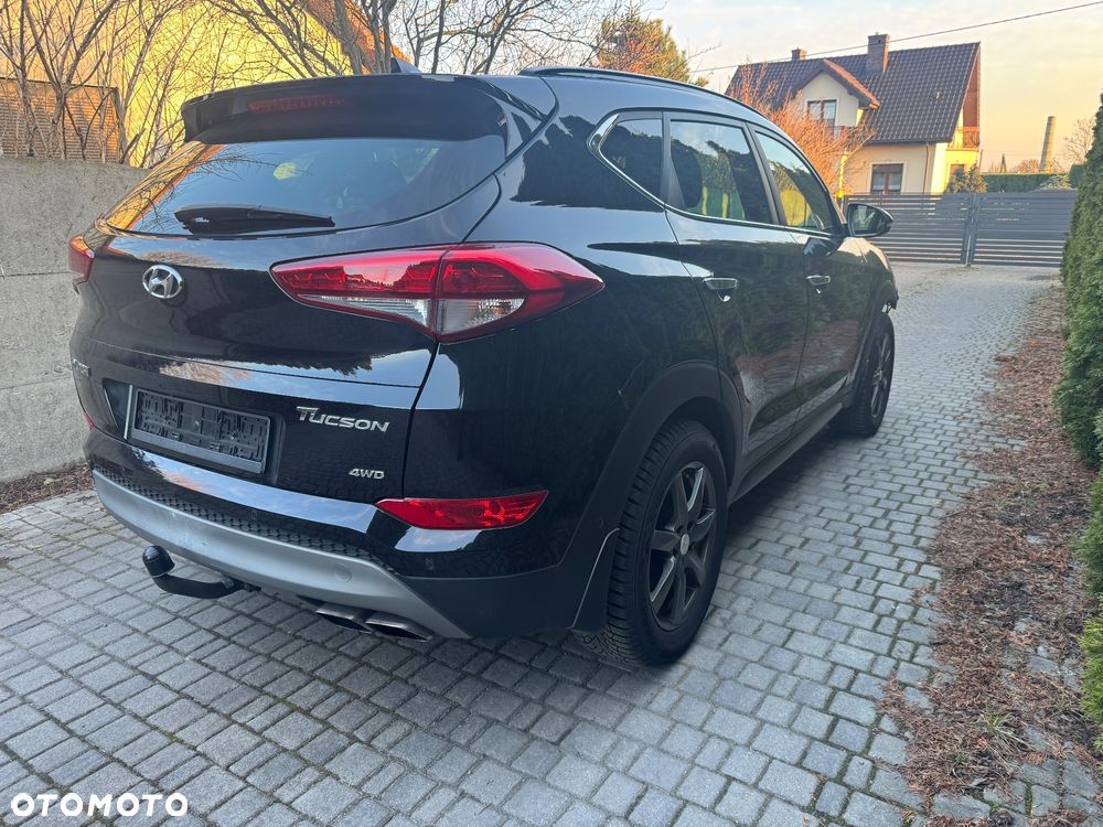 Hyundai Tucson blue 2.0 CRDi 4WD Premium - 4