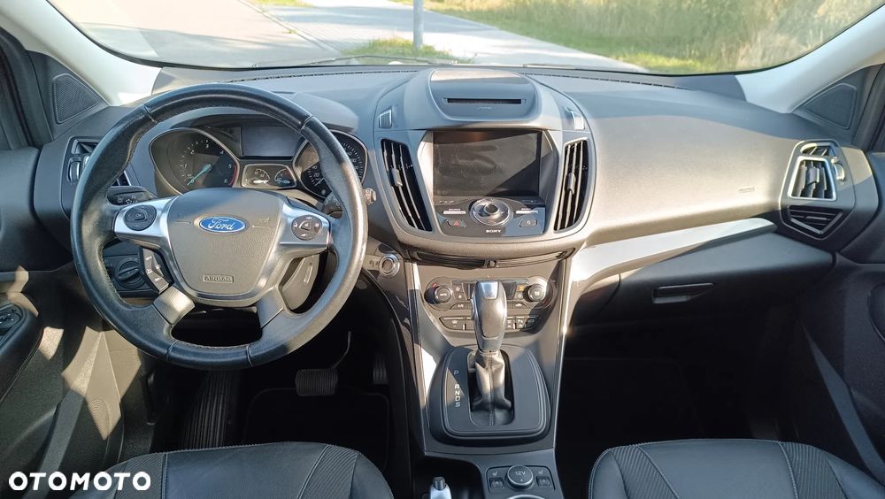 Ford Kuga - 20
