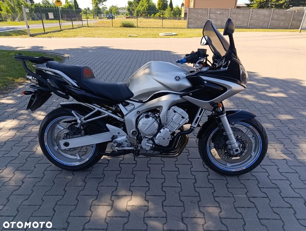 Yamaha FZ6 - 13