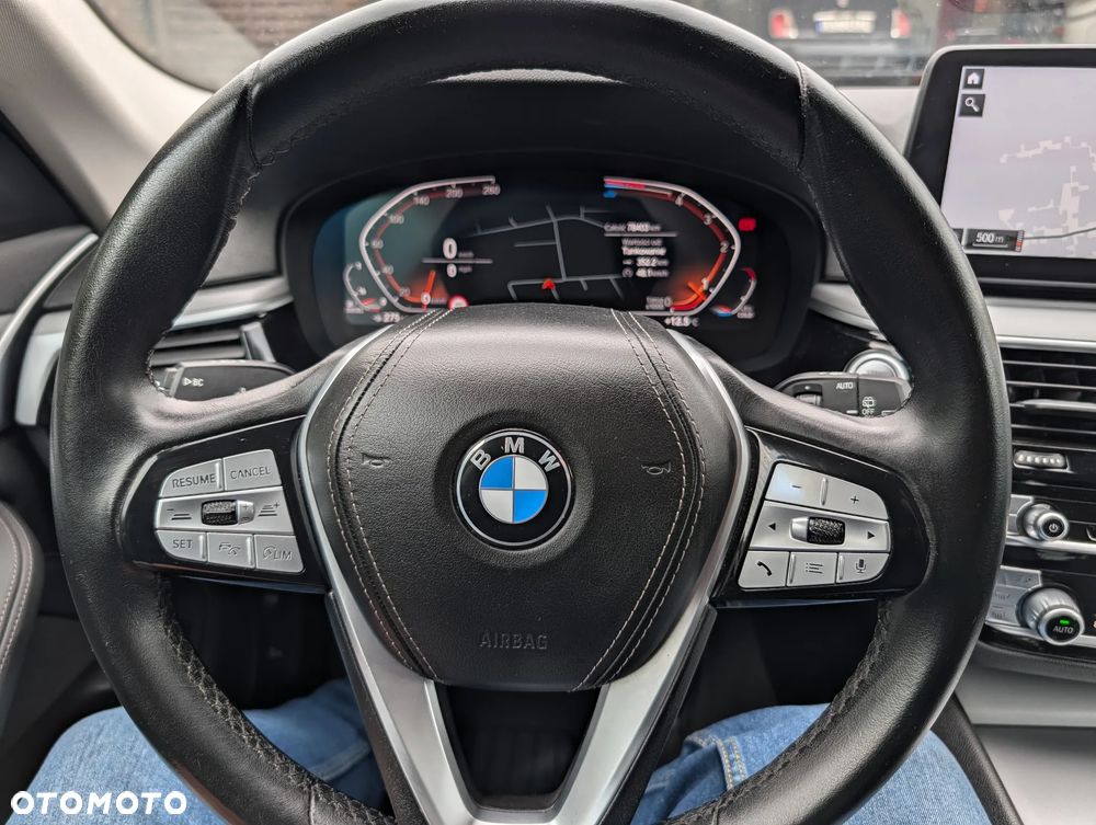 BMW Seria 5 520d MHEV Sport Line sport - 9