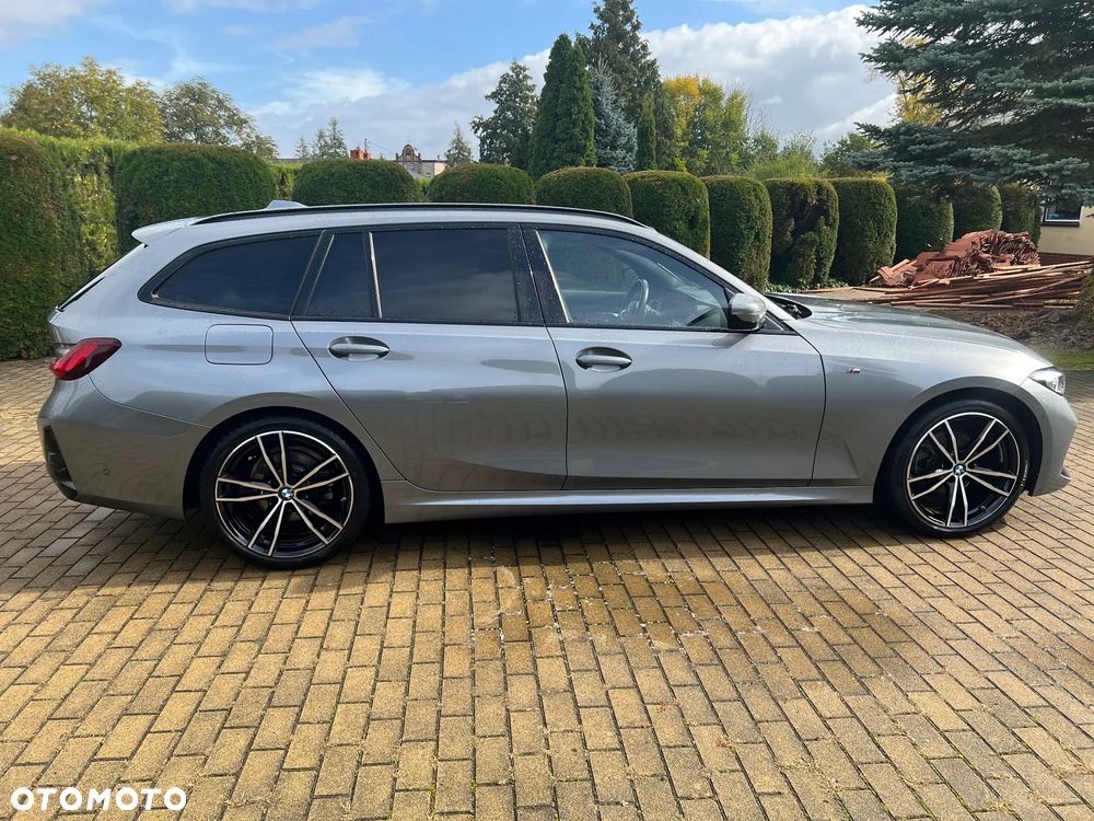 BMW Seria 3 320d xDrive M Sport sport - 13