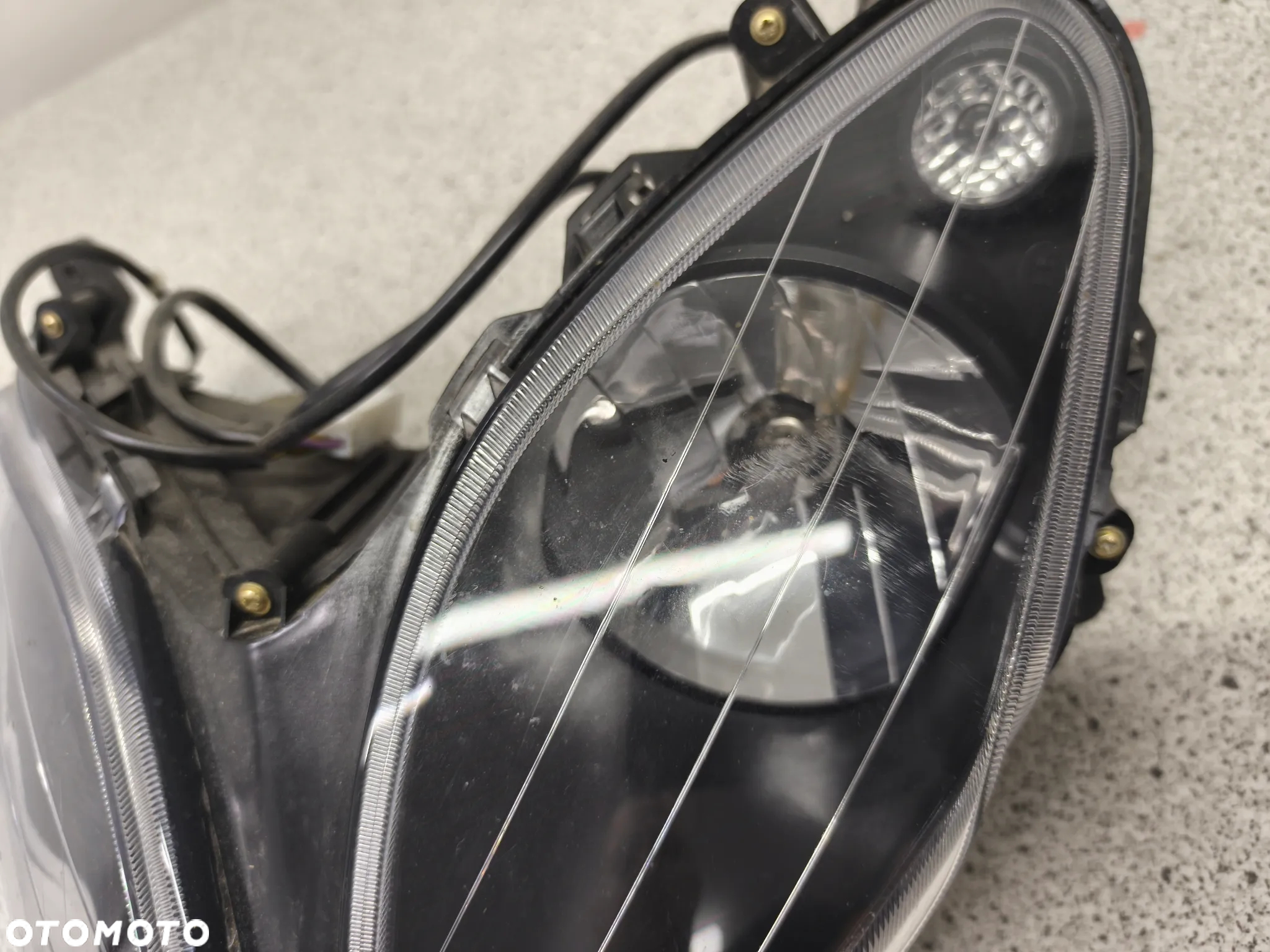 Lampa przód, przednia, reflektor Piaggio NRG - 5
