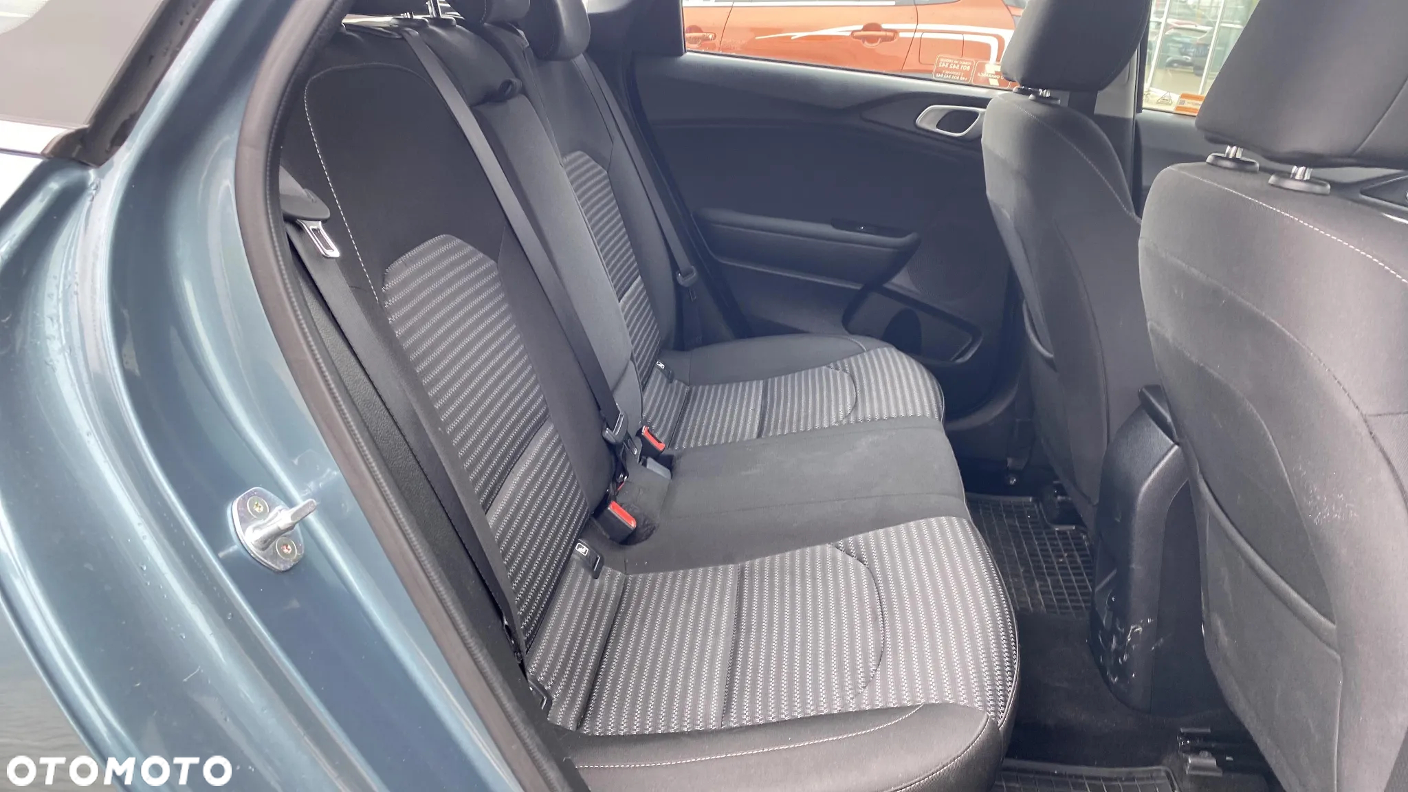 Kia Ceed 1.5 T-GDI M - 12