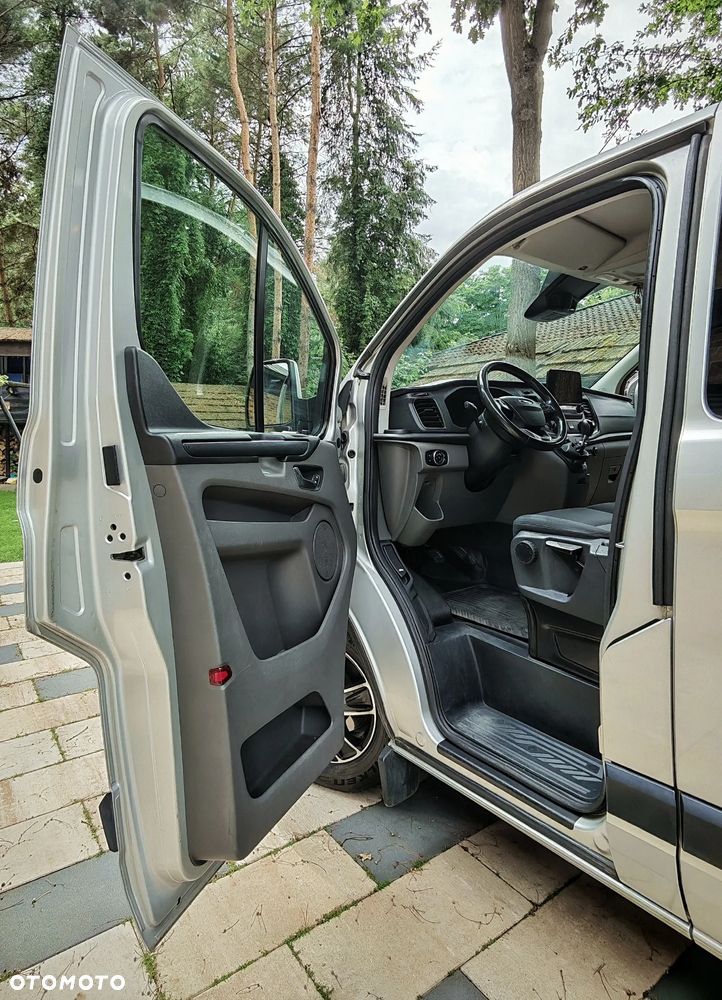 Ford Transit Custom 270 L1H1 Limited - 29