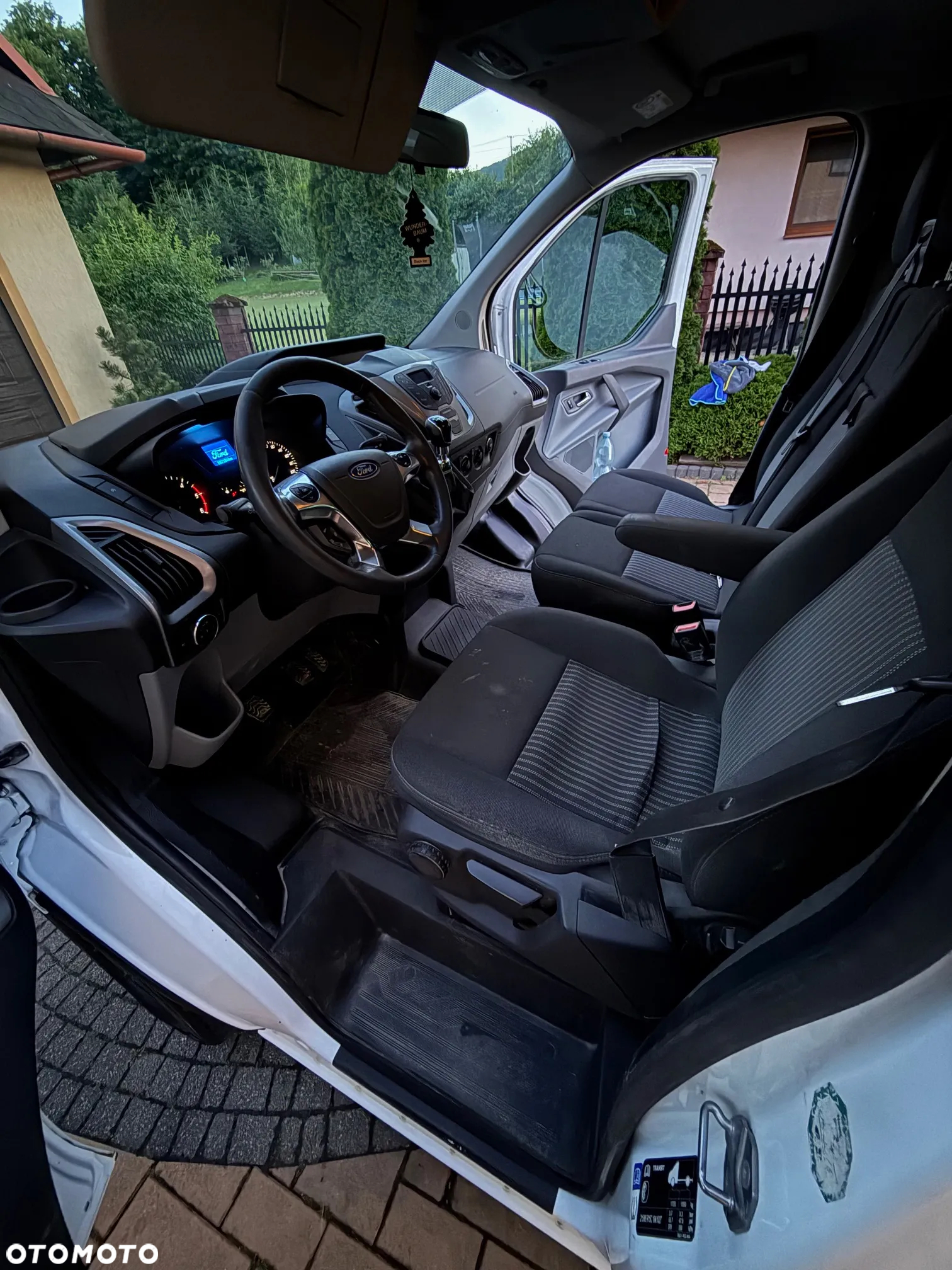 Ford Transit Custom 290 L2H1 Trend - 10