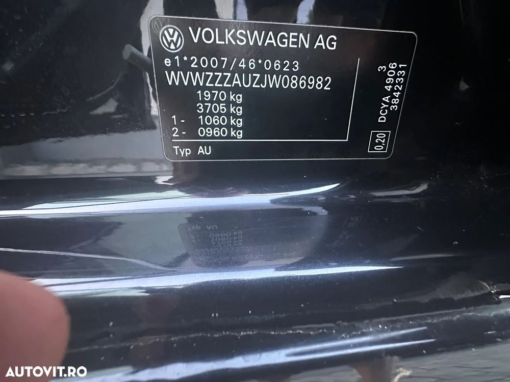 Volkswagen Golf 2.0 TDI 4Motion BMT Comfortline - 16