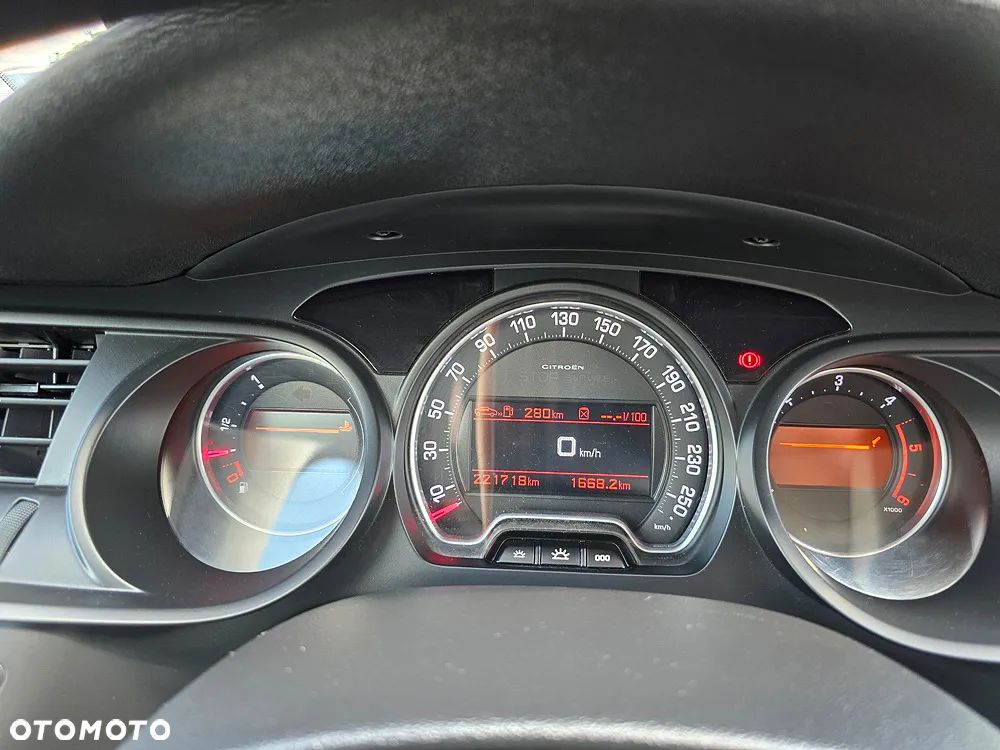 Citroën C5 2.0 HDi Exclusive - 27