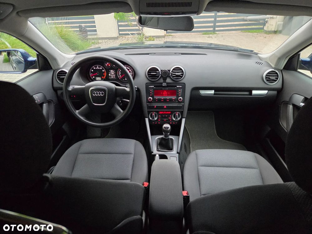 Audi A3 Sportback - 12