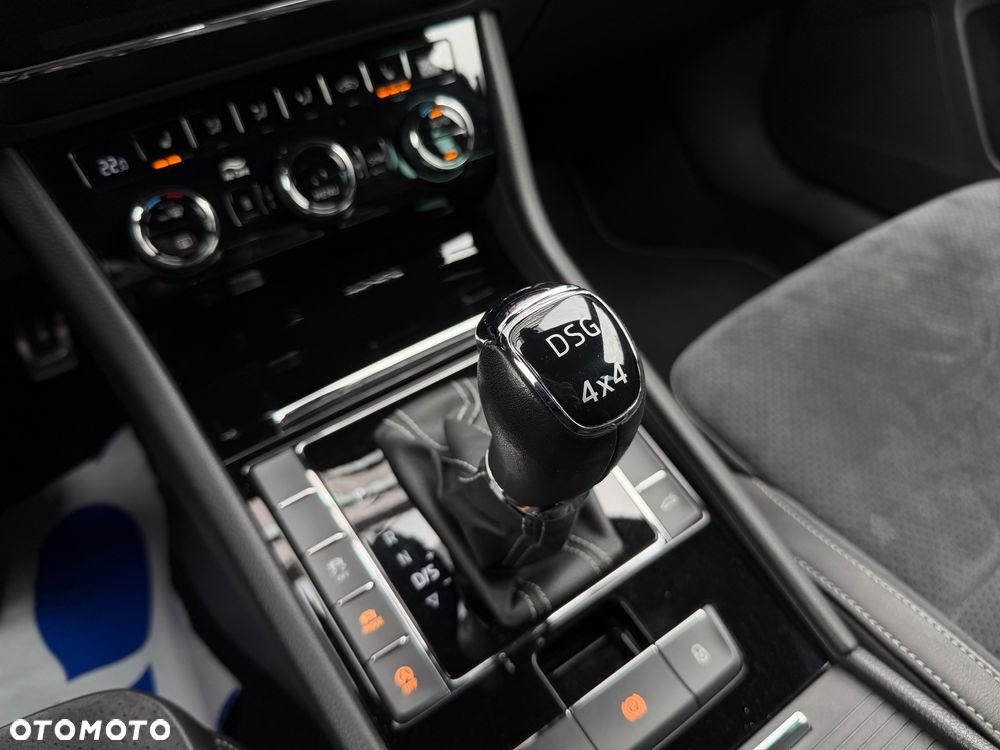 Skoda Superb 2.0 TDI 4x4 Sportline DSG - 41