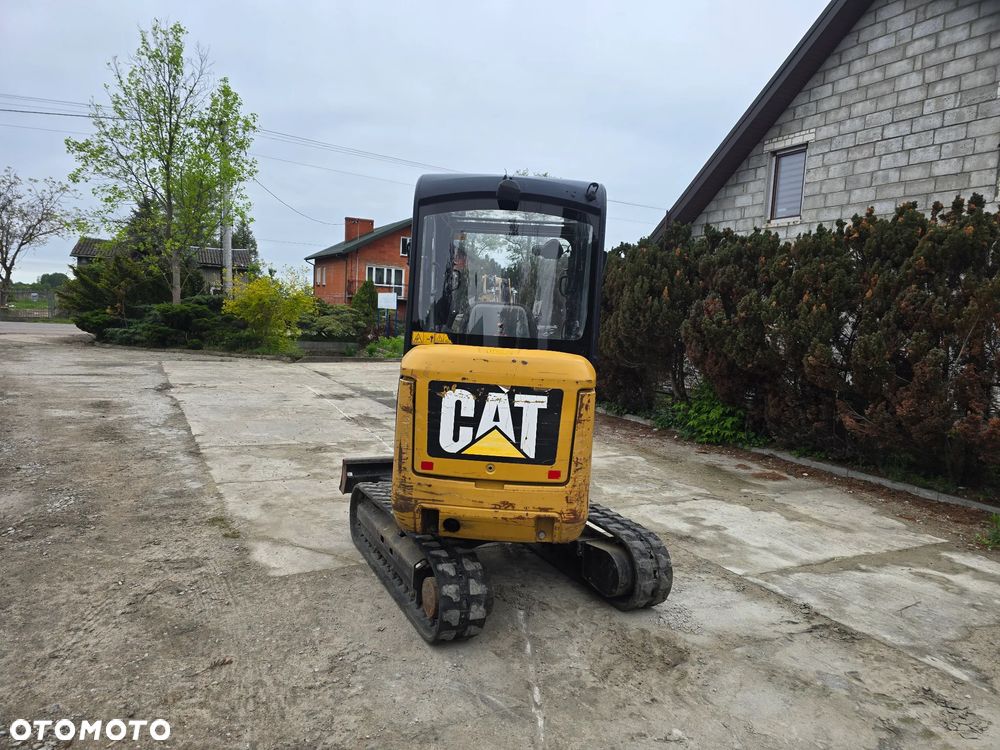Caterpillar cat302.4 - 9