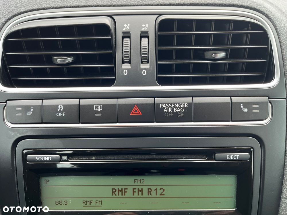 Volkswagen Polo - 16
