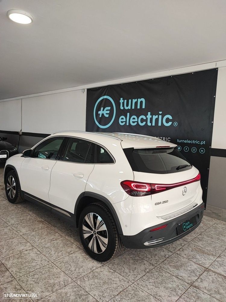 Mercedes-Benz EQA 250 Progressive - 11