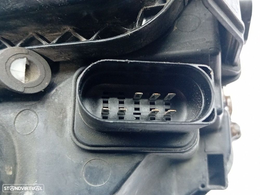 Ótica / farol esquerda FORD Focus II (DA_) - 4