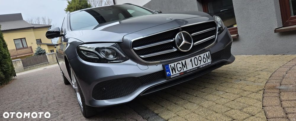 Mercedes-Benz Klasa E 220 d 9G-TRONIC - 8