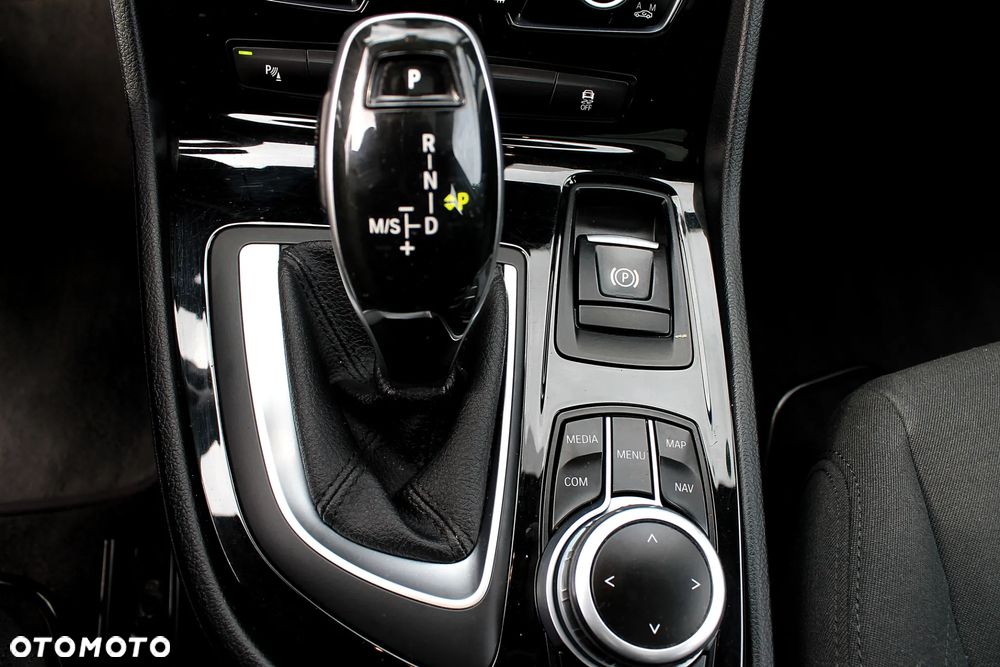 BMW Seria 2 220d xDrive Sport-Aut - 18