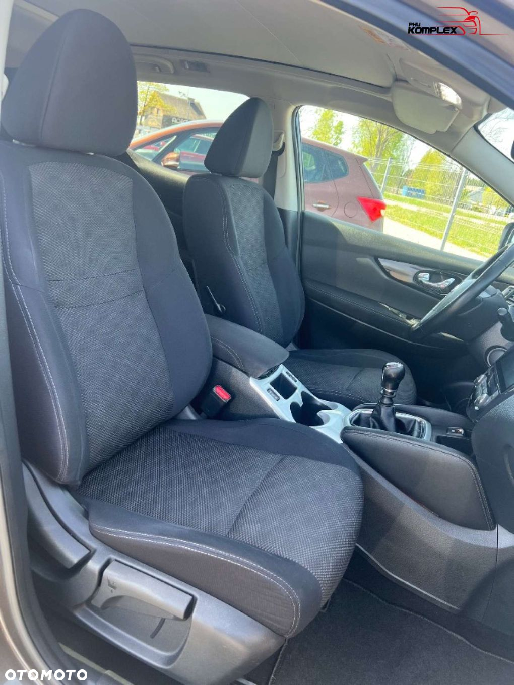 Nissan Qashqai - 11