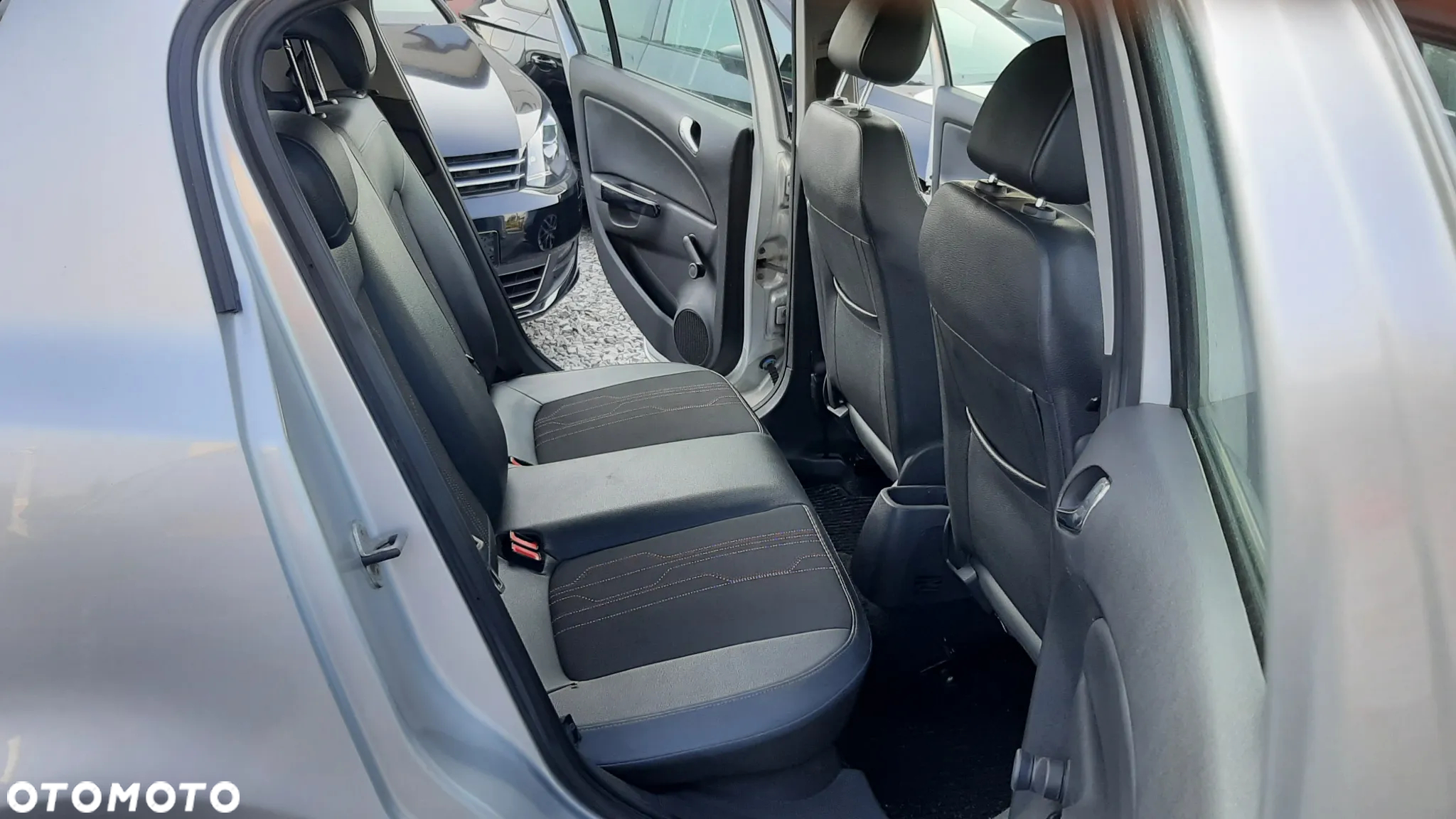Opel Corsa 1.2 16V Graphite - 14
