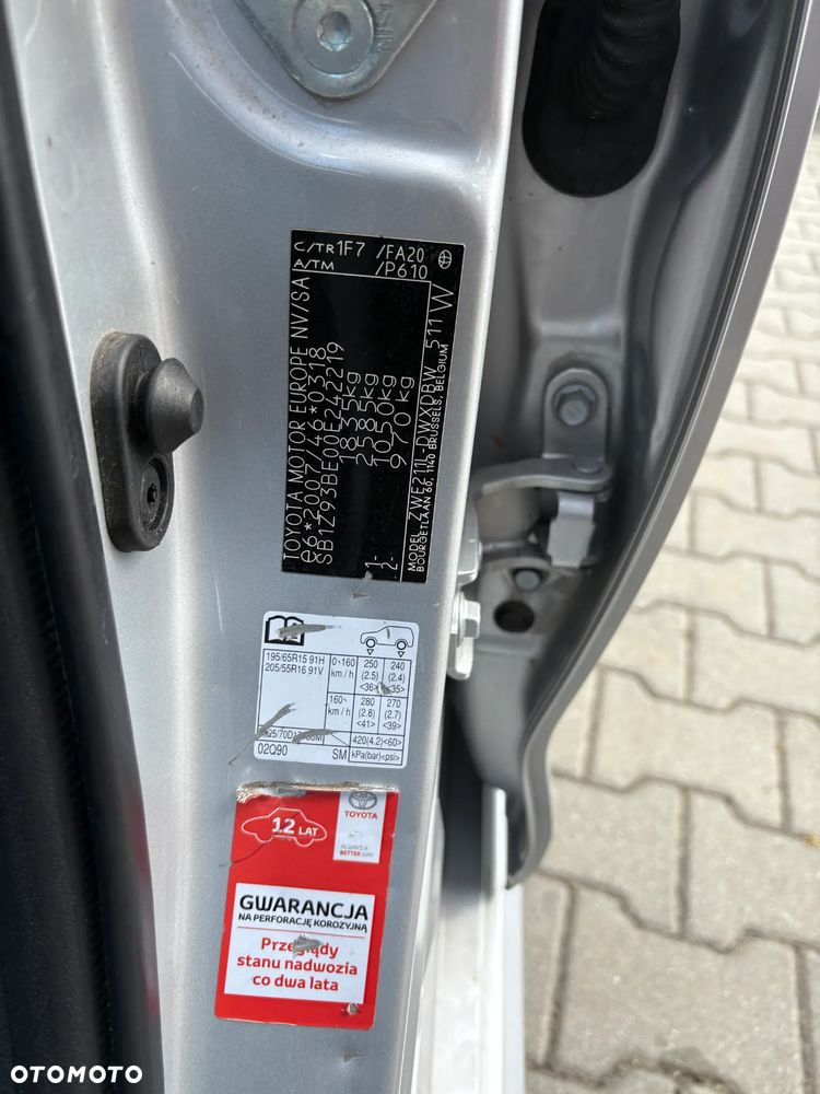 Toyota Corolla 1.8 Hybrid Active - 3