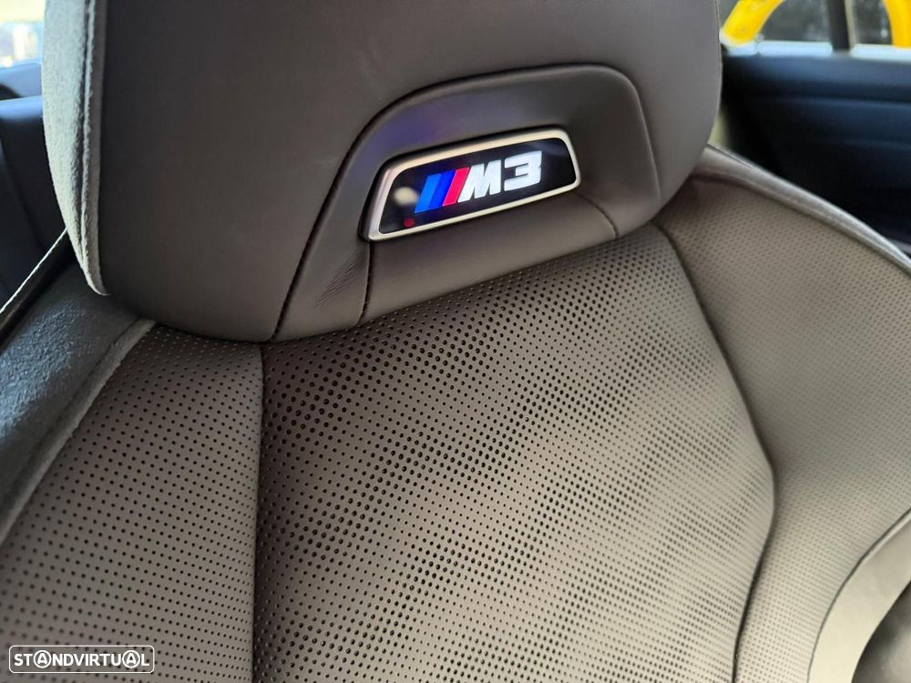 BMW M3 Competition M xDrive - 37