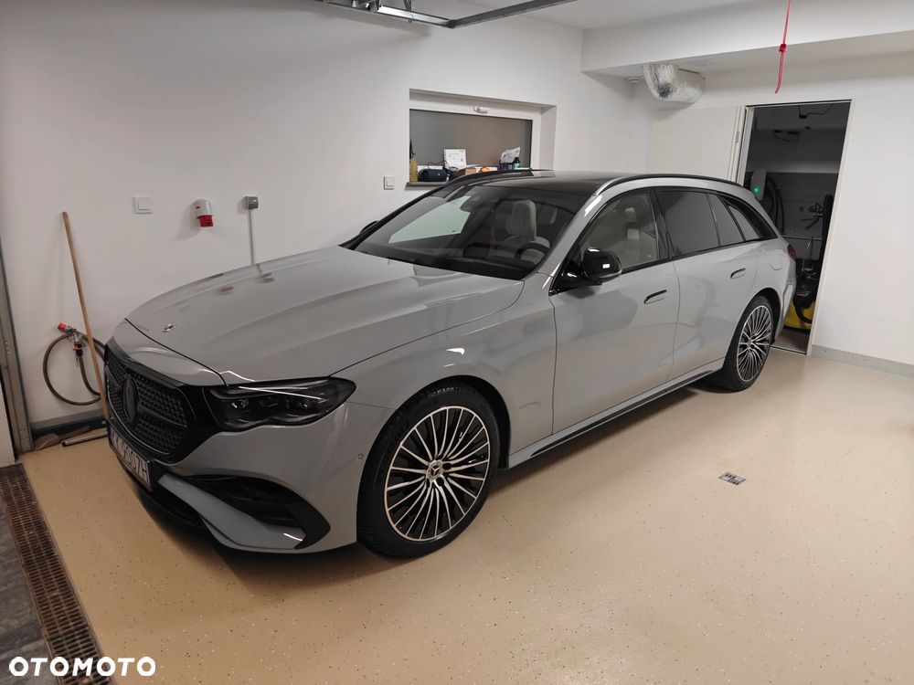 Mercedes-Benz Klasa E - 14