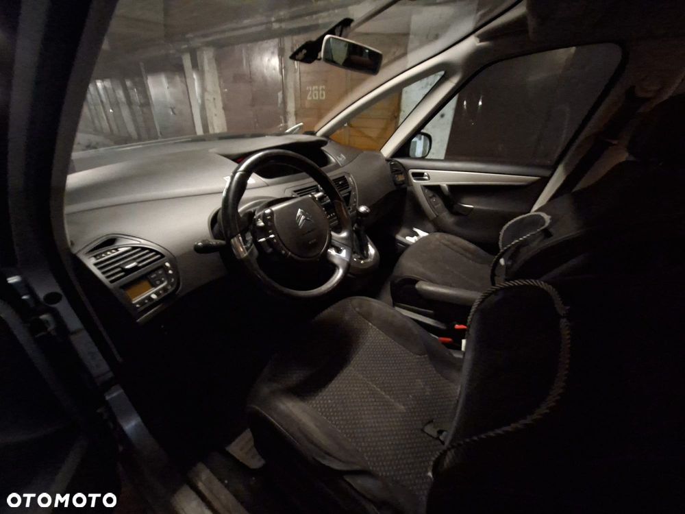Citroën C4 Picasso 1.6 HDi Impress - 8