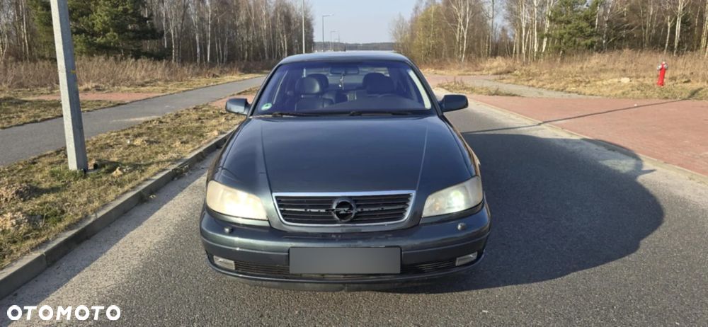 Opel Omega 2.6 Elegance - 1