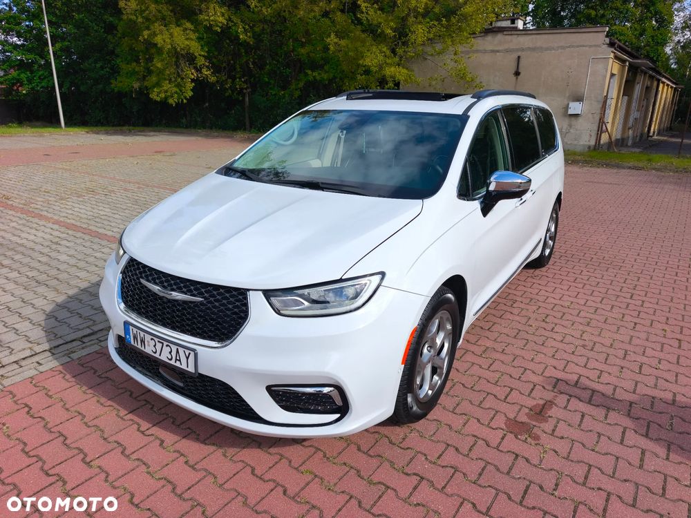 Chrysler Pacifica - 15