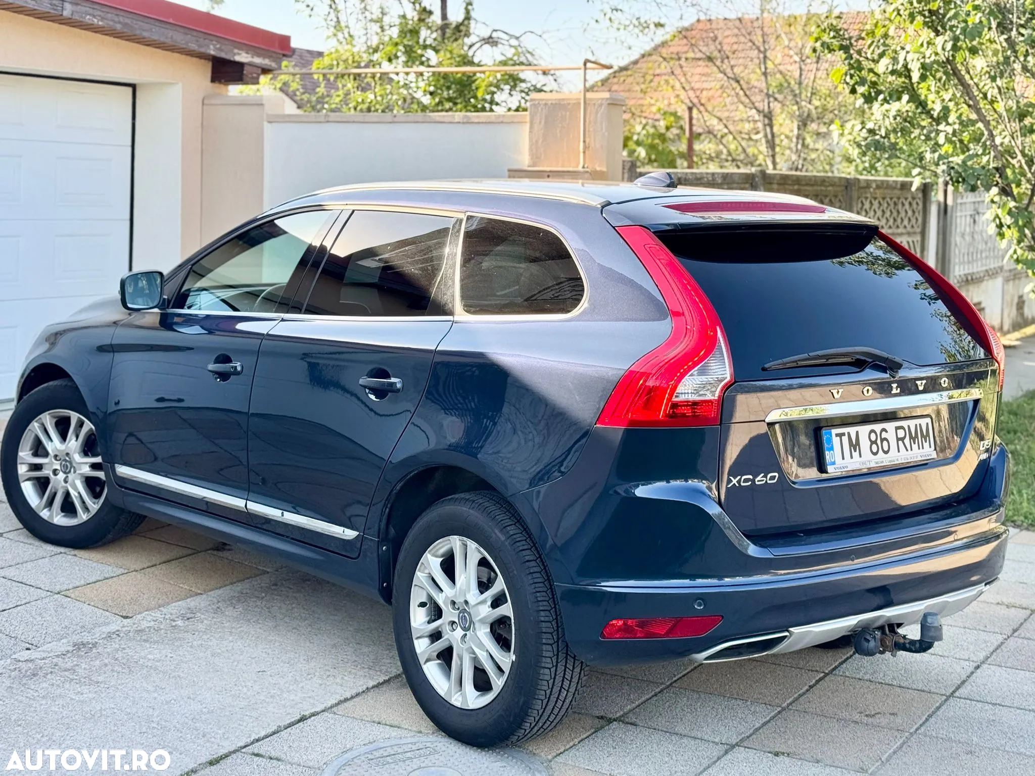 Volvo XC 60 D5 AWD Rdesign - 2